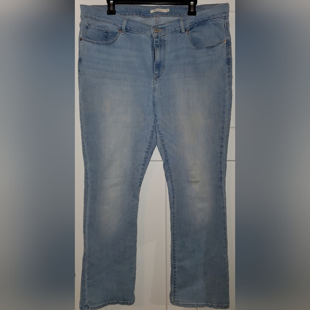 Used Levi's Women's Premium Original Fit Jean Denim Pant Classic Boot Cut